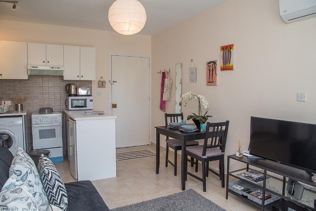 Paphos Love Hut Apartment Buitenkant foto